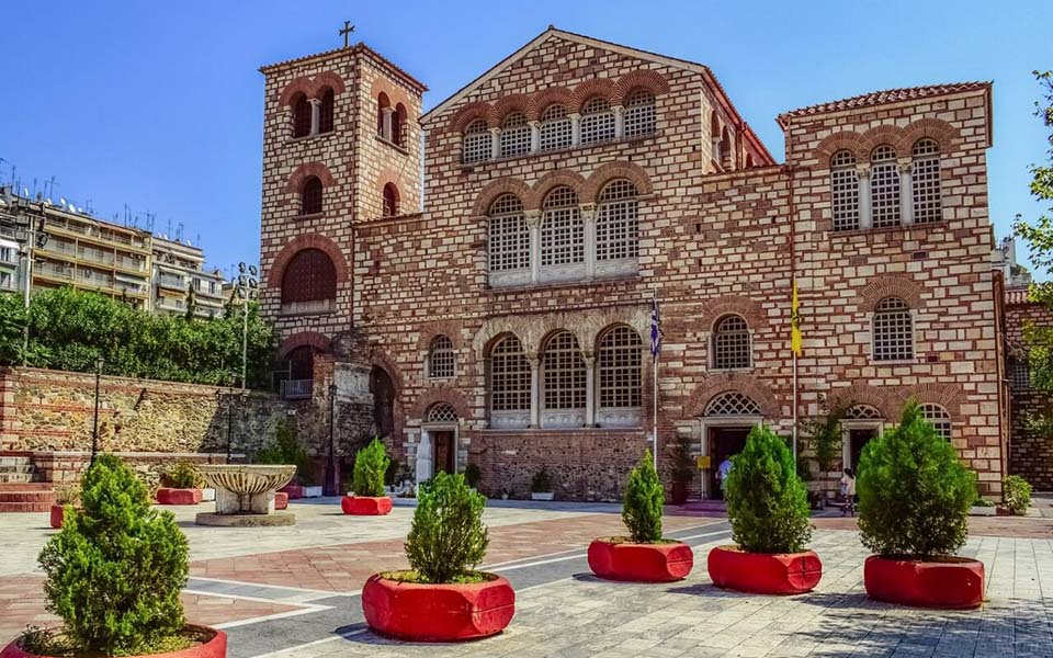 Ιερός Ναός Αγίου Δημητρίου πολιούχου Θεσσαλονίκης - Magnifique Suites